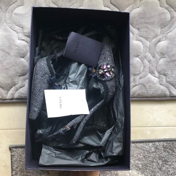 Prada sexy shoes .. - Picture 8 of 16